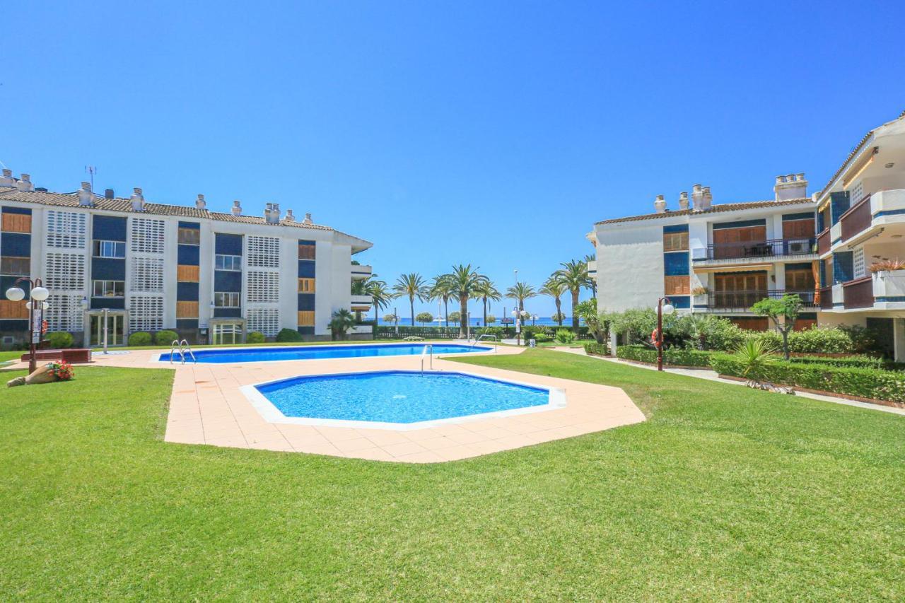 Playazul Bjs Apartment กัมบริลส์ ภายนอก รูปภาพ