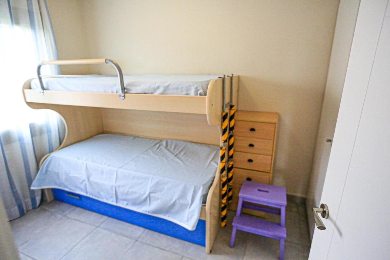 Playazul Bjs Apartment กัมบริลส์ ภายนอก รูปภาพ