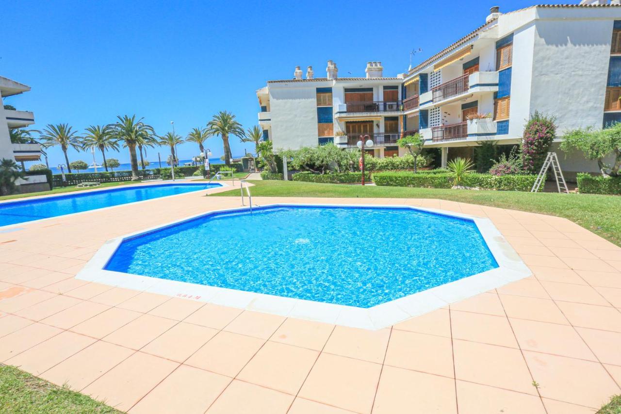 Playazul Bjs Apartment กัมบริลส์ ภายนอก รูปภาพ